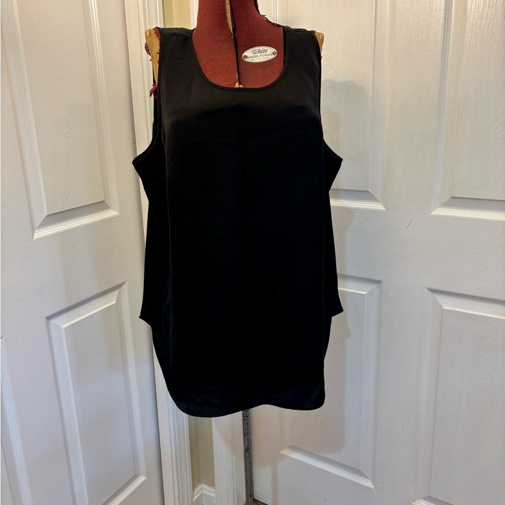 Nine West Elegant Black Sleeveless Top